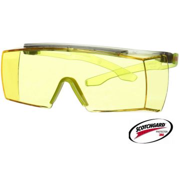 3M™ Schutzbrille 3M™ SecureFit 3700 gelb getönte Überbrille Scotchgard™ SF3703SGAF-GRN